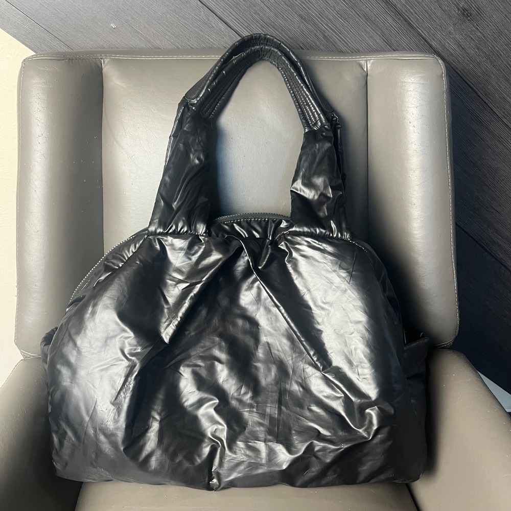 DSG Women's Puffer Duffel Tote Bag Black Quilted Gym Travel‎ Carryall NWT